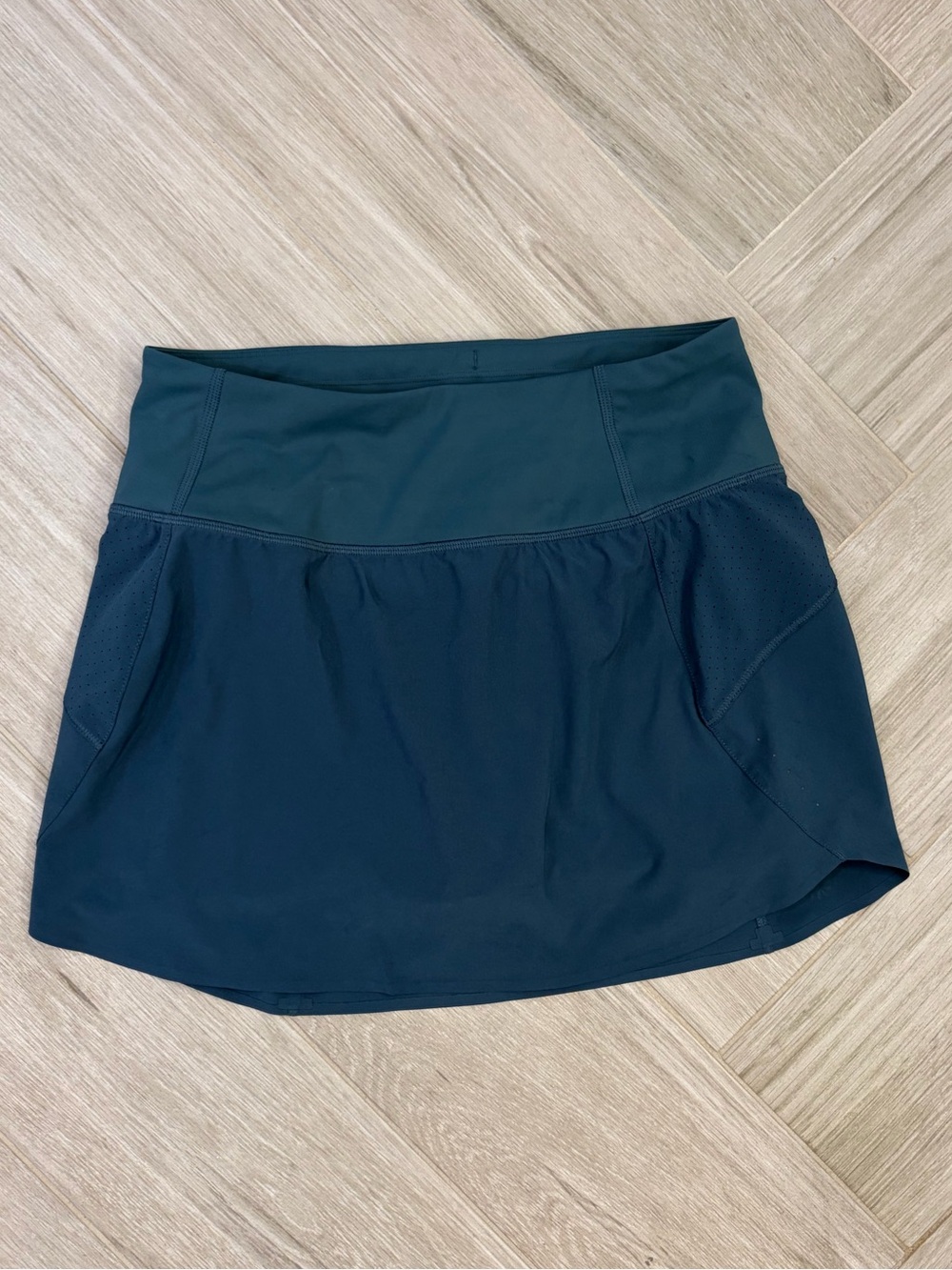 Athleta Run With It Skort Size XS